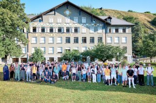 Les 54 apprenties et apprentis ainsi que 29 stagiaires de maturité professionnelle économie en question